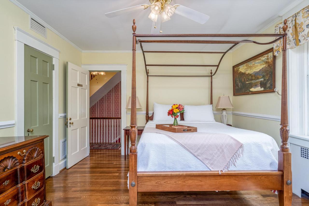 Cedars Of Williamsburg Bed & Breakfast Exterior foto